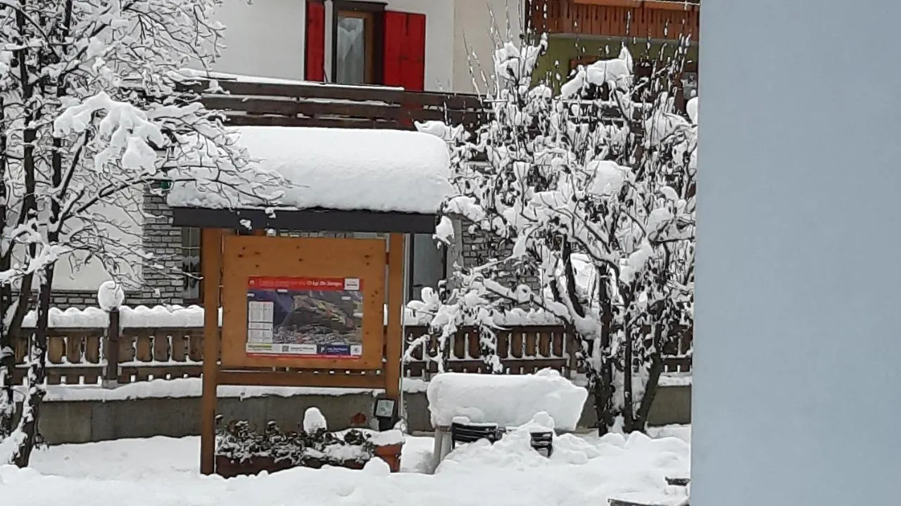 Hotel La Val Isolaccia